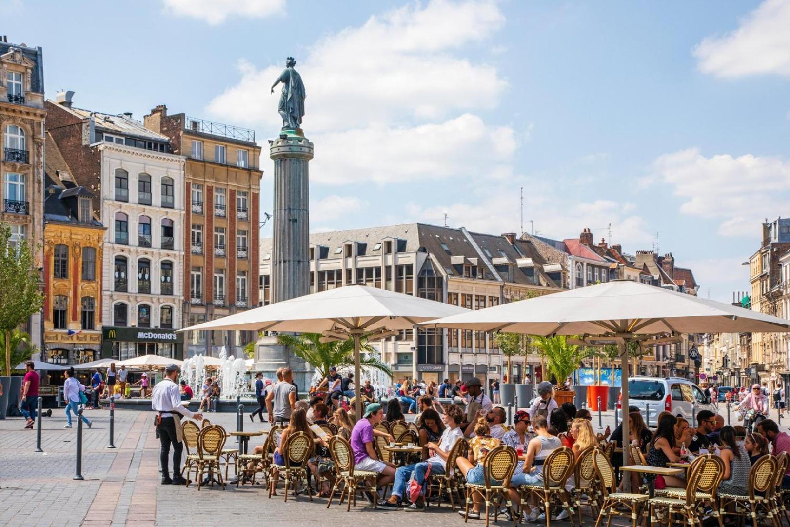Fully-Equipped Apartment In City Center + Parking Lille Exterior foto